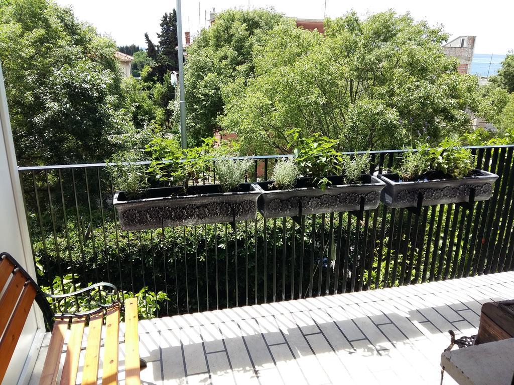 Apartment Macho Split Rum bild
