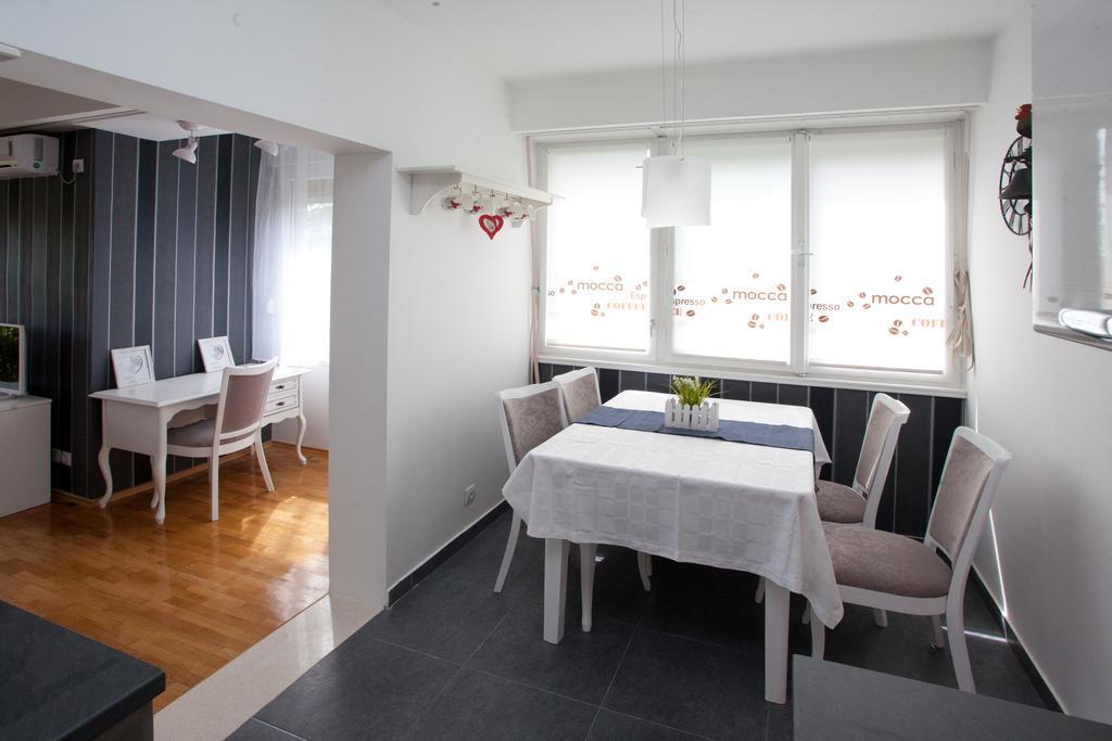 Apartment Macho Split Rum bild